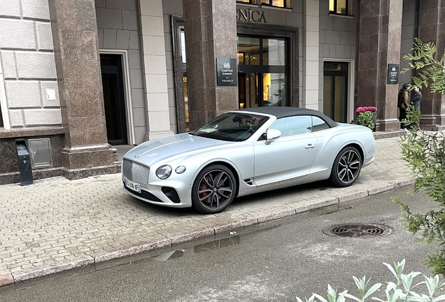 Bentley Continental GTC V8 2020