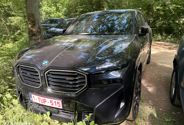 BMW XM G09