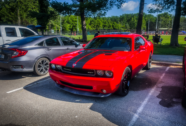 Dodge Challenger SRT-8 392