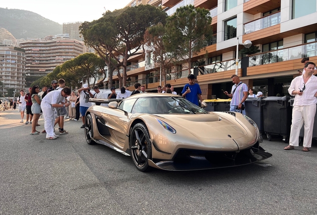 Koenigsegg Jesko Attack