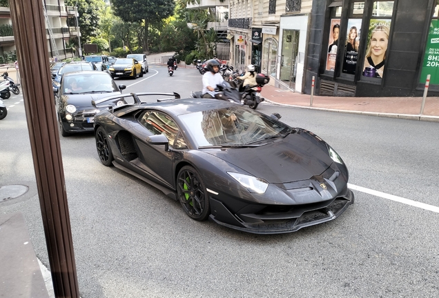 Lamborghini Aventador LP770-4 SVJ