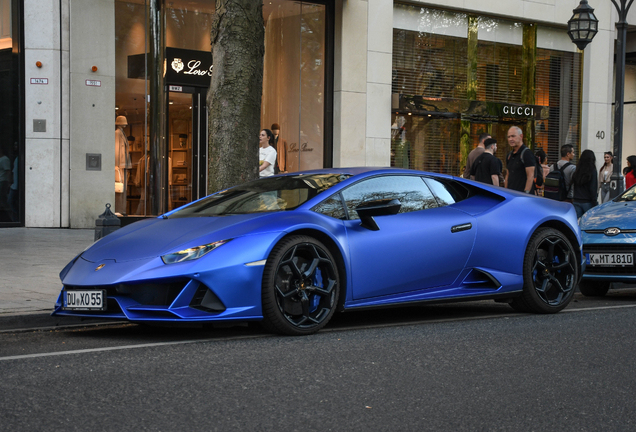Lamborghini Huracán LP640-4 EVO