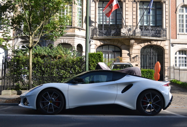 Lotus Emira