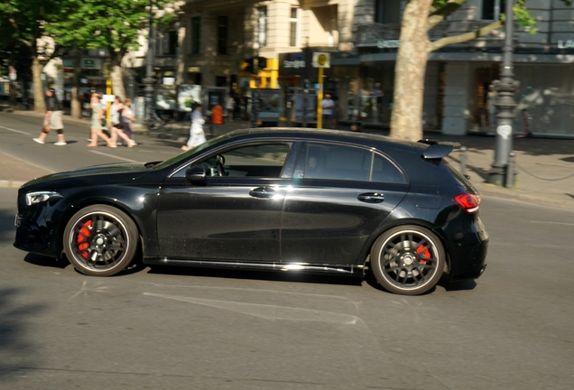 Mercedes-AMG A 45 S W177