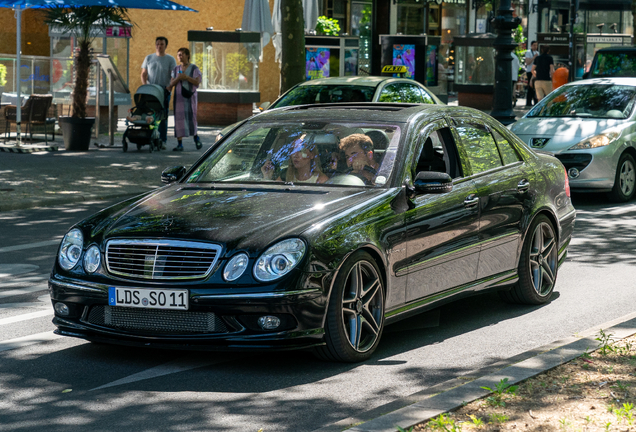 Mercedes-Benz E 55 AMG