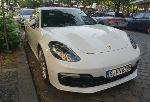 Porsche 971 Panamera GTS MkI