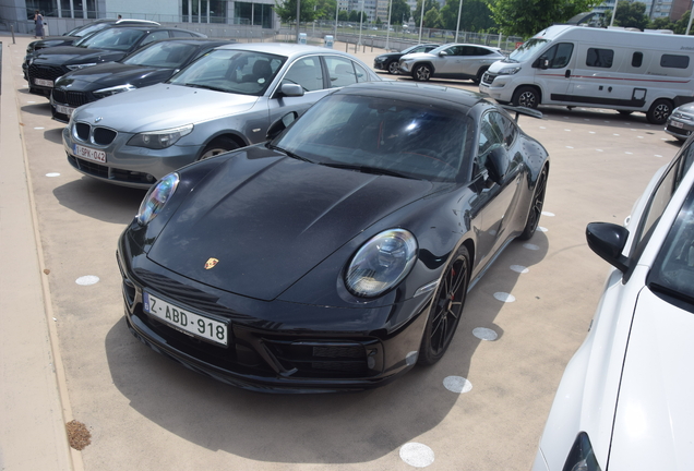 Porsche 992 Carrera GTS