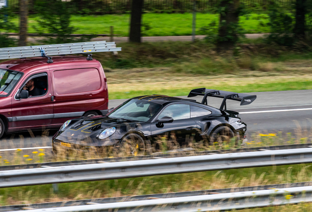 Porsche 992 GT3 RS Weissach Package