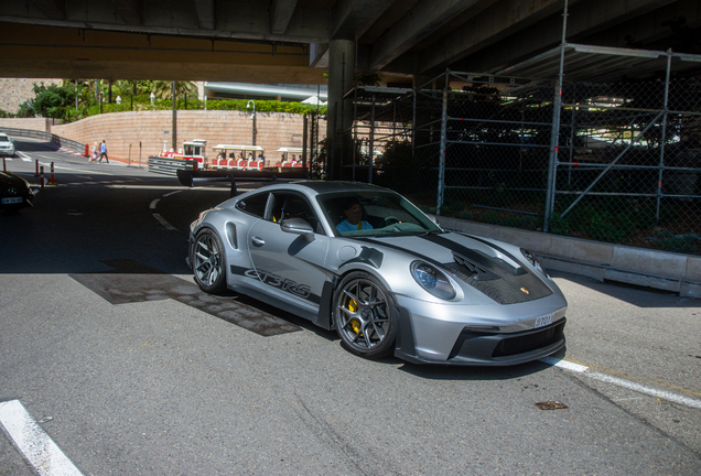 Porsche 992 GT3 RS Weissach Package