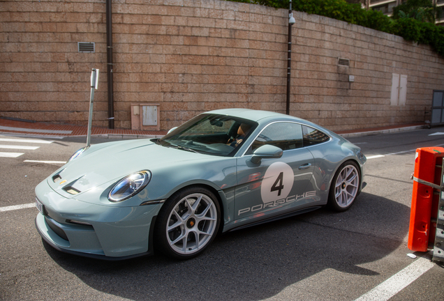 Porsche 992 S/T
