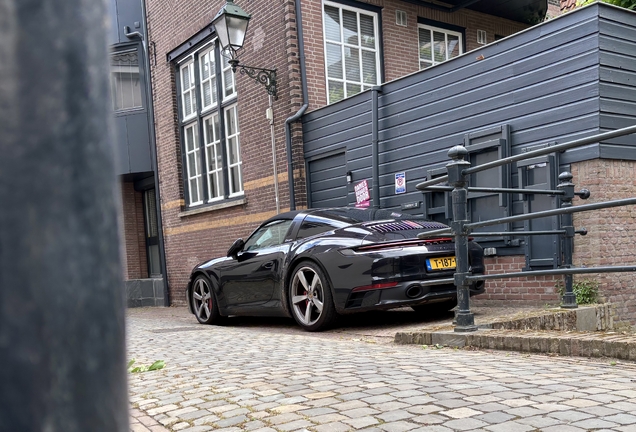 Porsche 992 Targa 4S