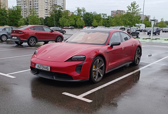Porsche Taycan Turbo S