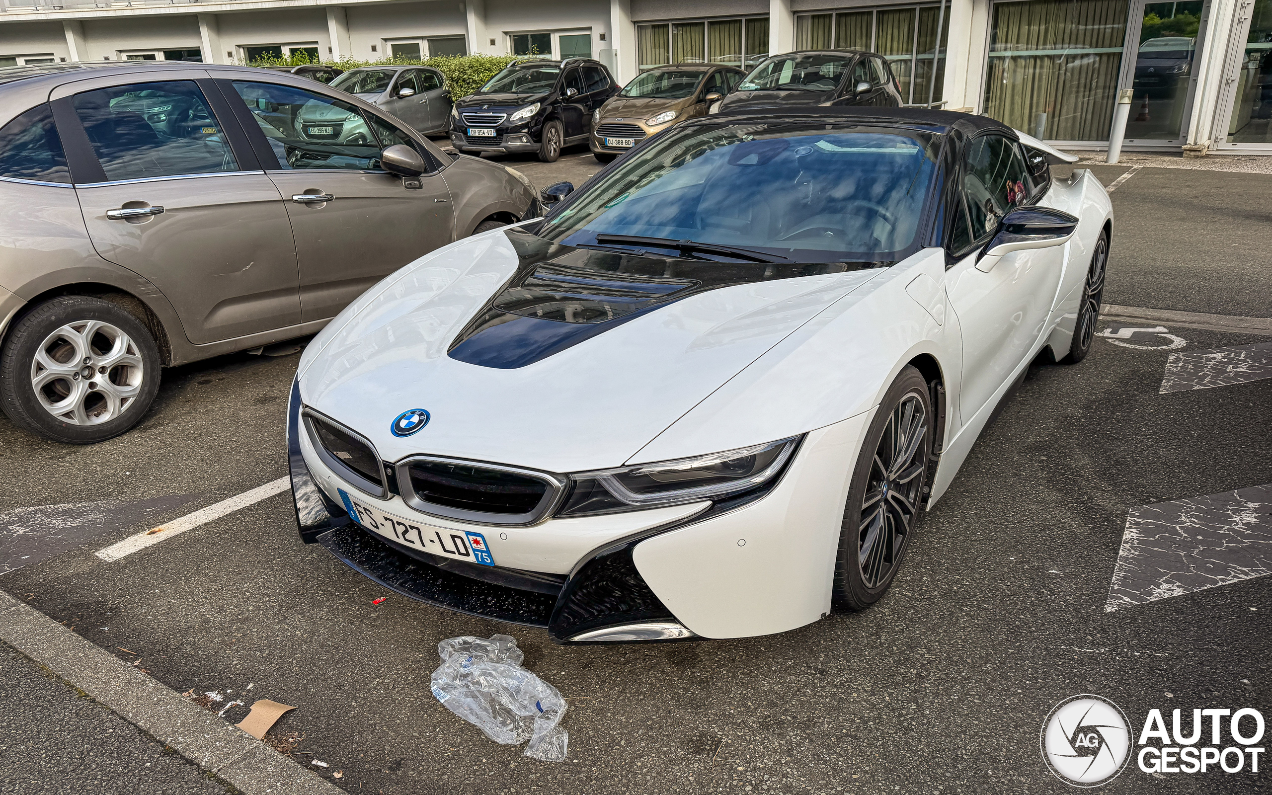 BMW i8 Roadster