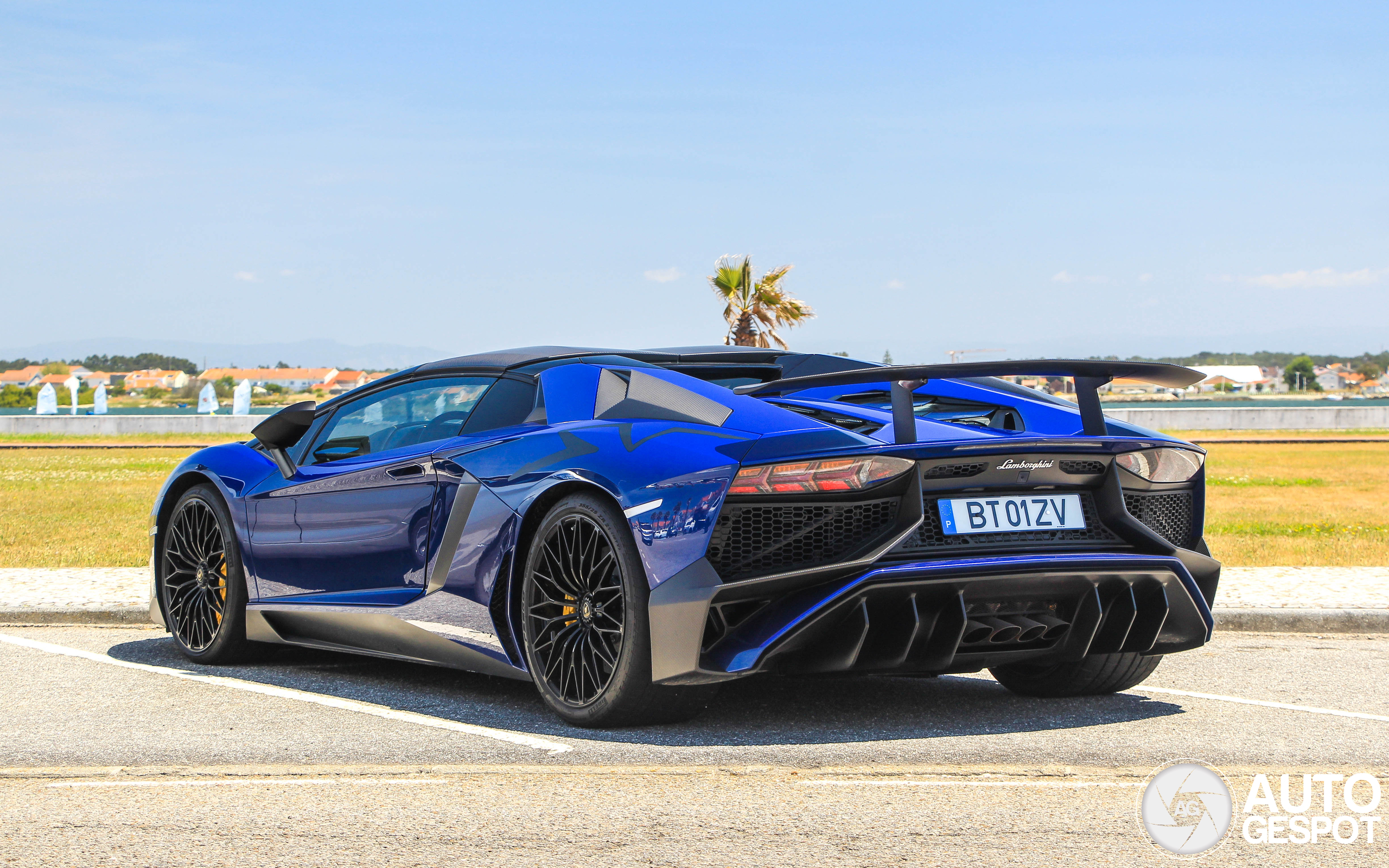 Lamborghini Aventador LP750-4 SuperVeloce Roadster