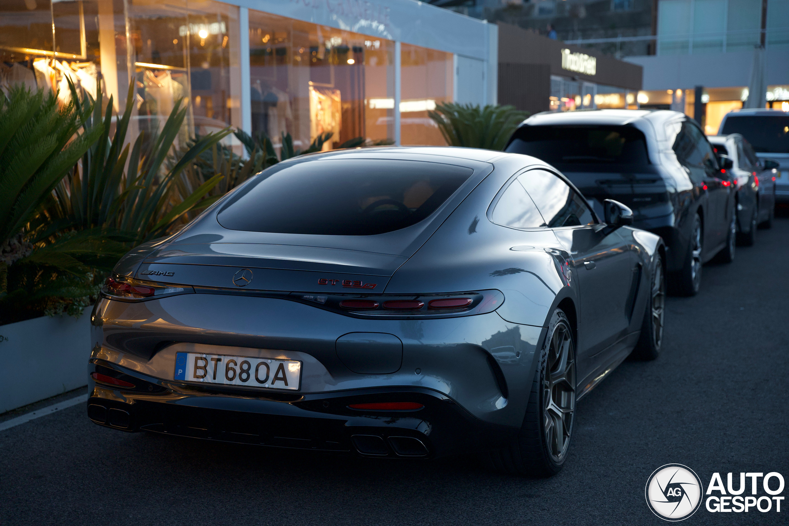 Mercedes-AMG GT 63 S E Performance: een nieuwe tijd in Cascais