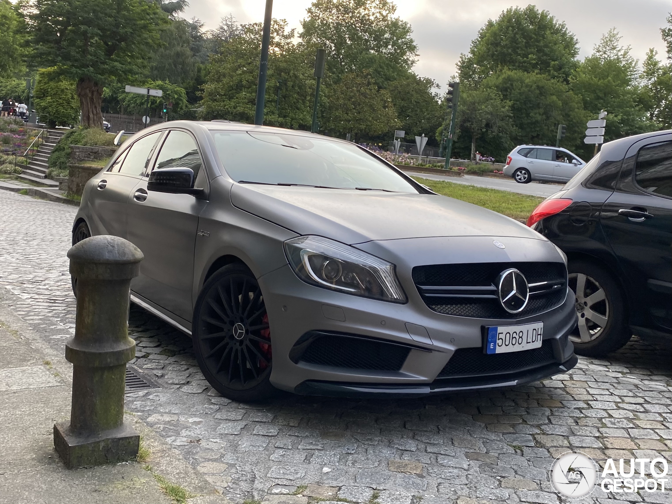 Mercedes-Benz A 45 AMG
