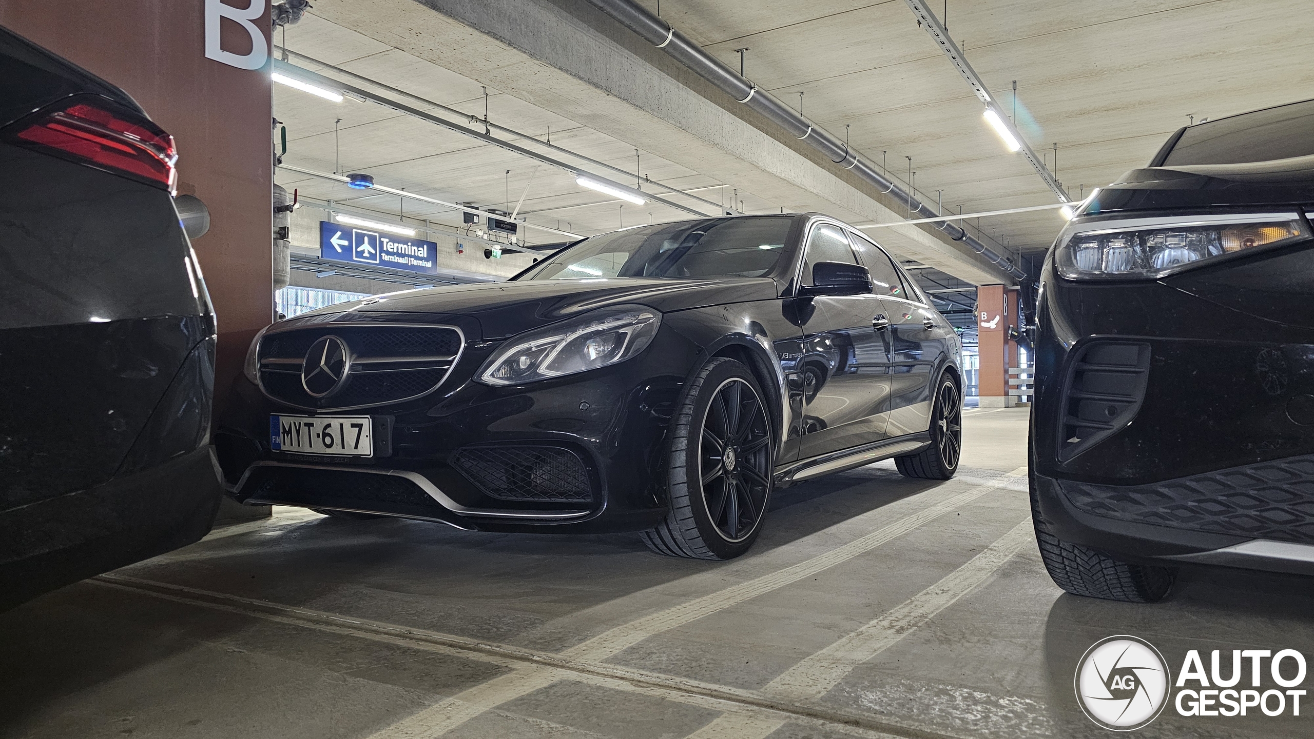 Mercedes-Benz E 63 AMG S W212
