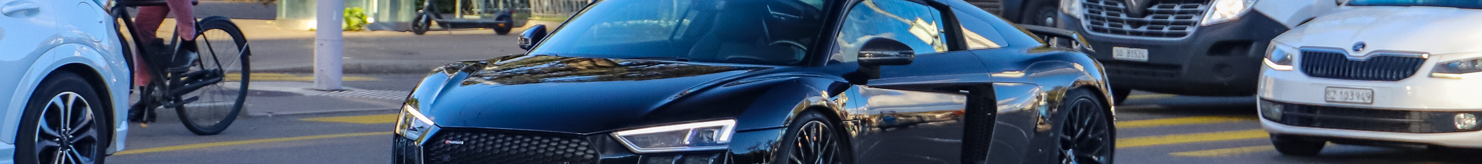 Audi R8 V10 Plus 2015