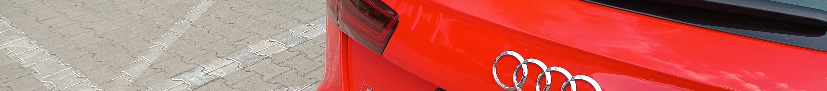Audi RS6 Avant C7 2015