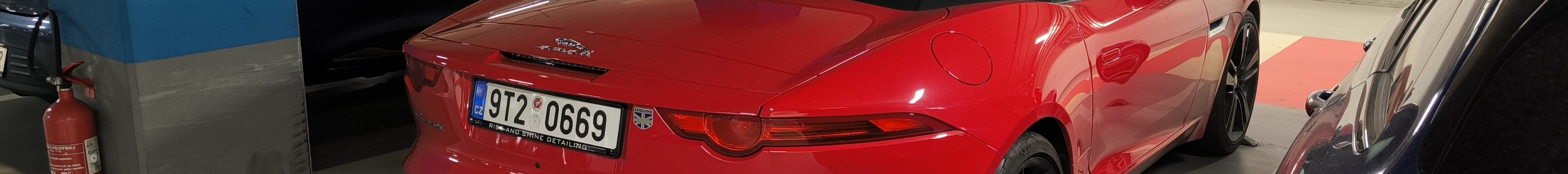 Jaguar F-TYPE S Convertible