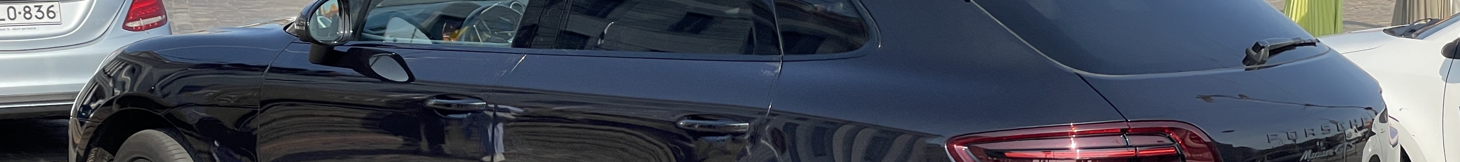 Porsche 95B Macan GTS