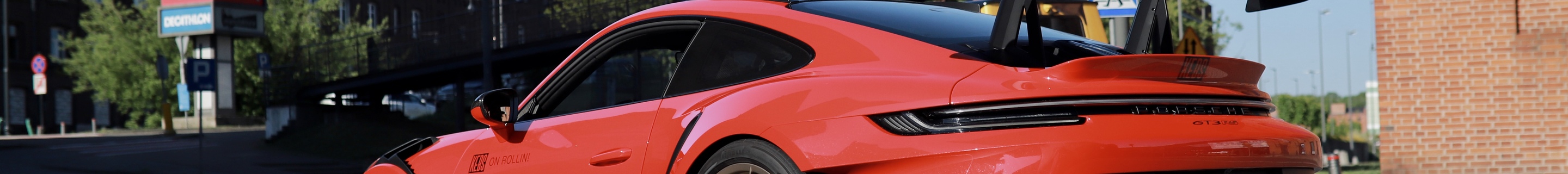Porsche 992 GT3 RS Weissach Package