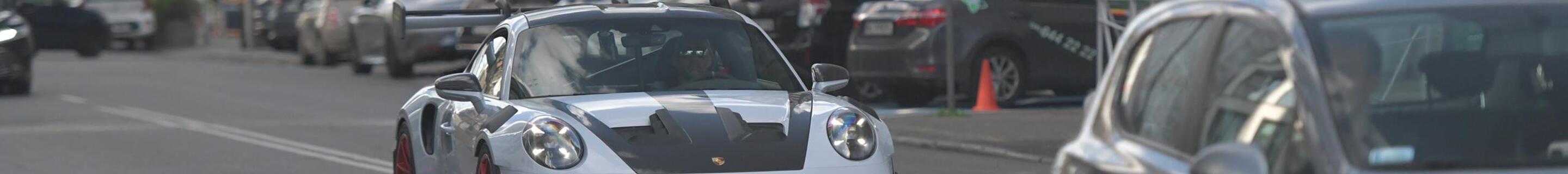 Porsche 992 GT3 RS Weissach Package