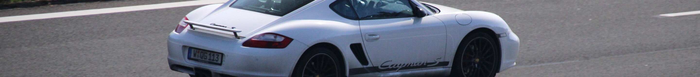 Porsche Cayman S Sport