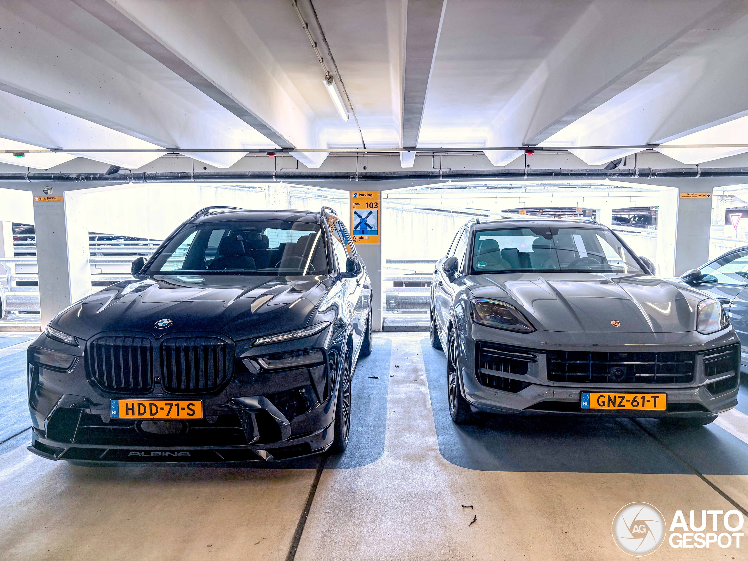 Porsche 9YA Cayenne Turbo E-Hybrid