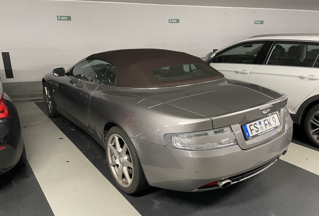 Aston Martin DB9 Volante