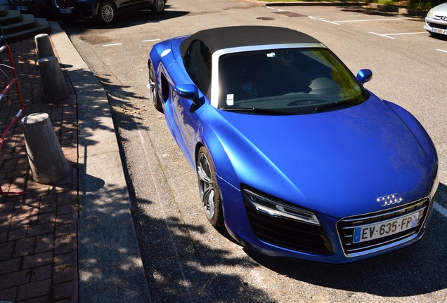Audi R8 V10 Spyder 2013