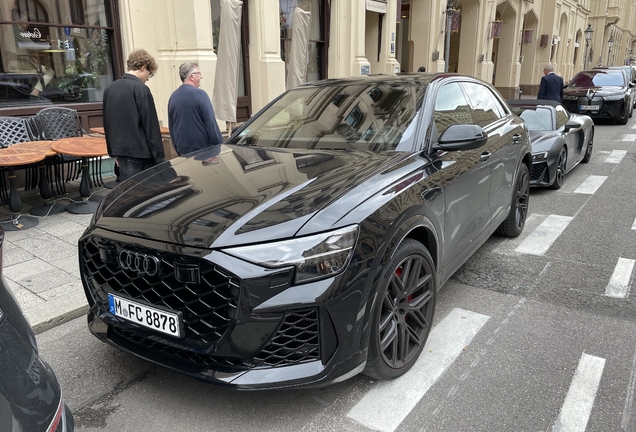 Audi RS Q8 2024