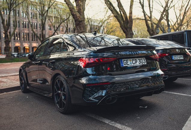 Audi RS3 Sedan 8Y