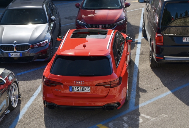 Audi RS4 Avant B9