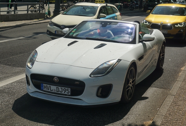 Jaguar F-TYPE S Convertible Chequered Flag Edition 2019