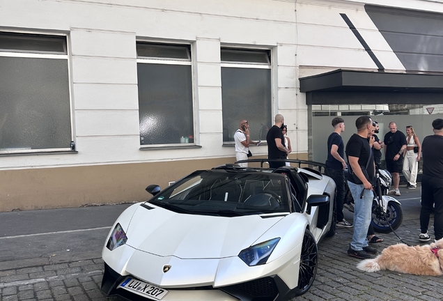 Lamborghini Aventador LP750-4 SuperVeloce Roadster