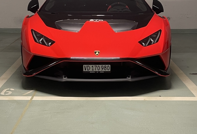Lamborghini Huracán LP640-2 STO