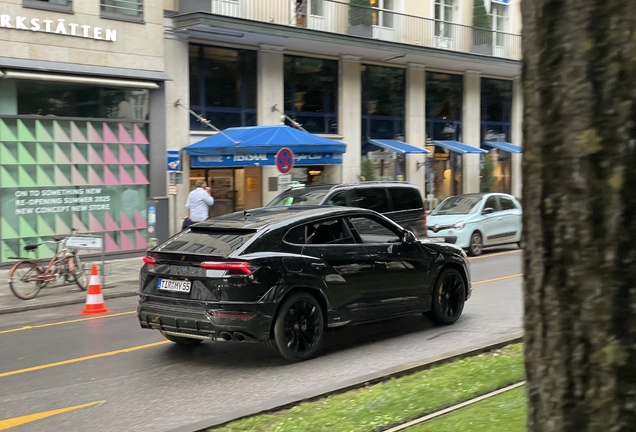 Lamborghini Urus S
