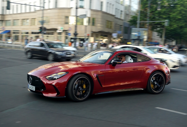 Mercedes-AMG GT 63 C192