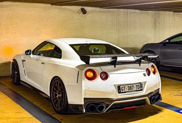 Nissan GT-R 2017