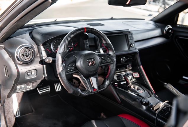 Nissan GT-R 2017
