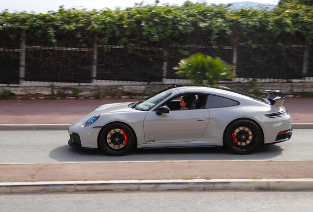 Porsche 992 Carrera GTS MkII