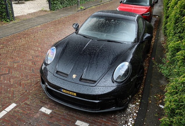 Porsche 992 GT3 Touring