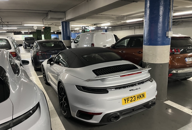 Porsche 992 Turbo S Cabriolet