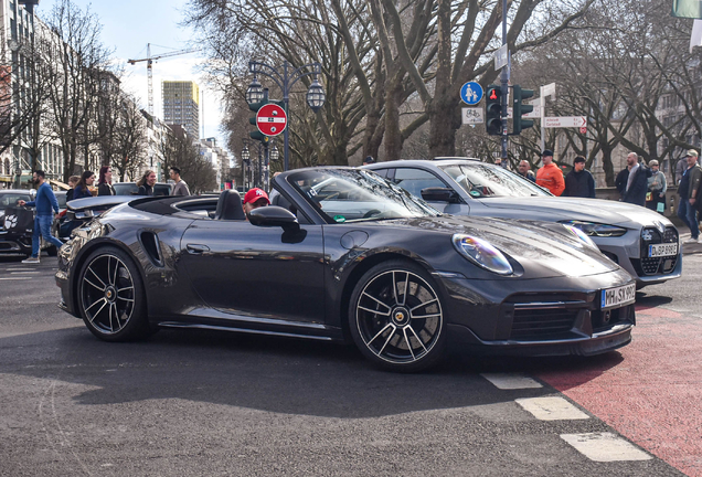 Porsche 992 Turbo S Cabriolet