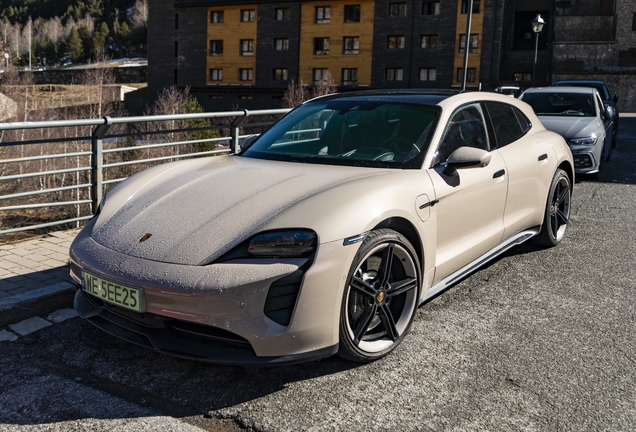 Porsche Taycan GTS Sport Turismo