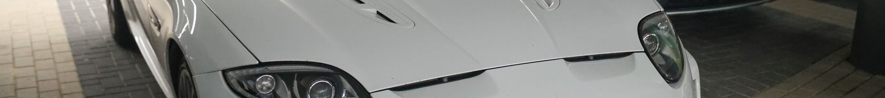 Jaguar XKR-S 2012