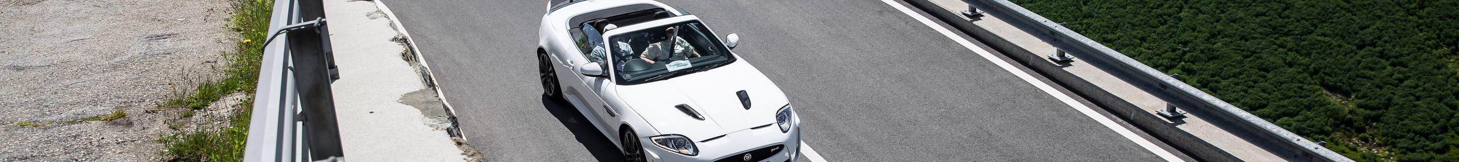 Jaguar XKR-S Convertible 2012