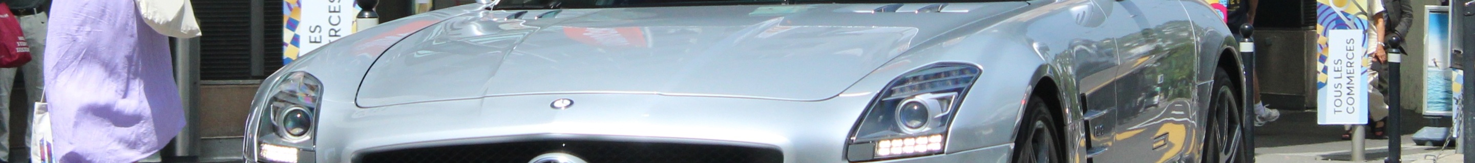 Mercedes-Benz SLS AMG