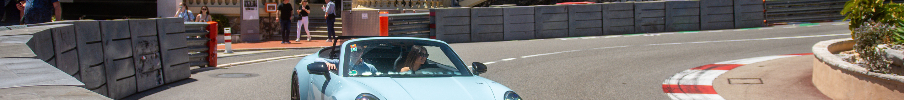 Porsche 992 Carrera 4 GTS Cabriolet MkII